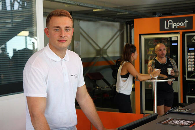 appart_fitness_dylan_amos_lyon_sport.jpg