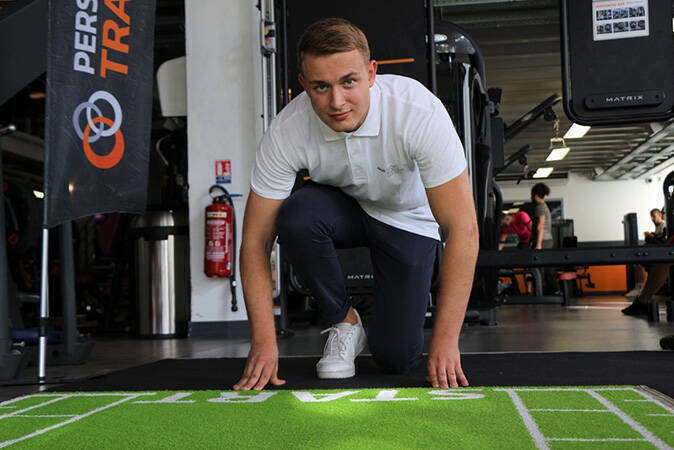 appart_fitness_dylan_amos_lyon_sport_business.jpg