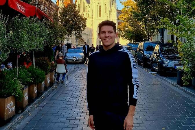 Martin Etudiant International AMOS