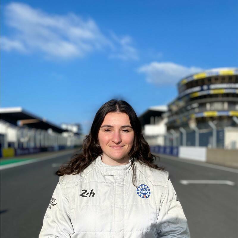 Lilou, alternante partage son expérience aux 24h du Mans