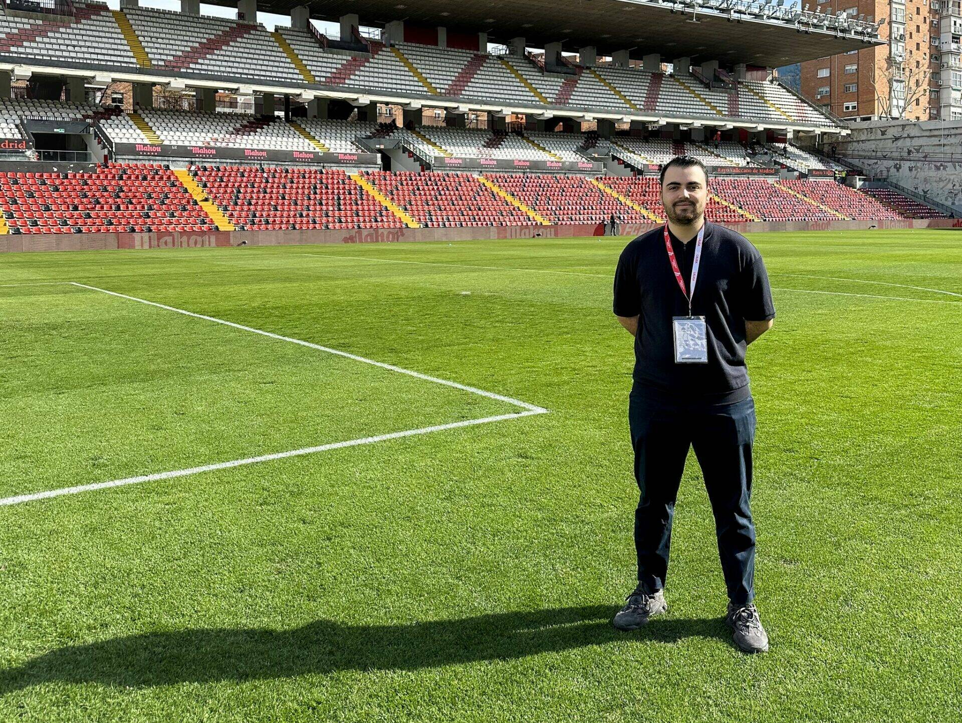 amos_international_david_miranda_lemos_football_03.jpg