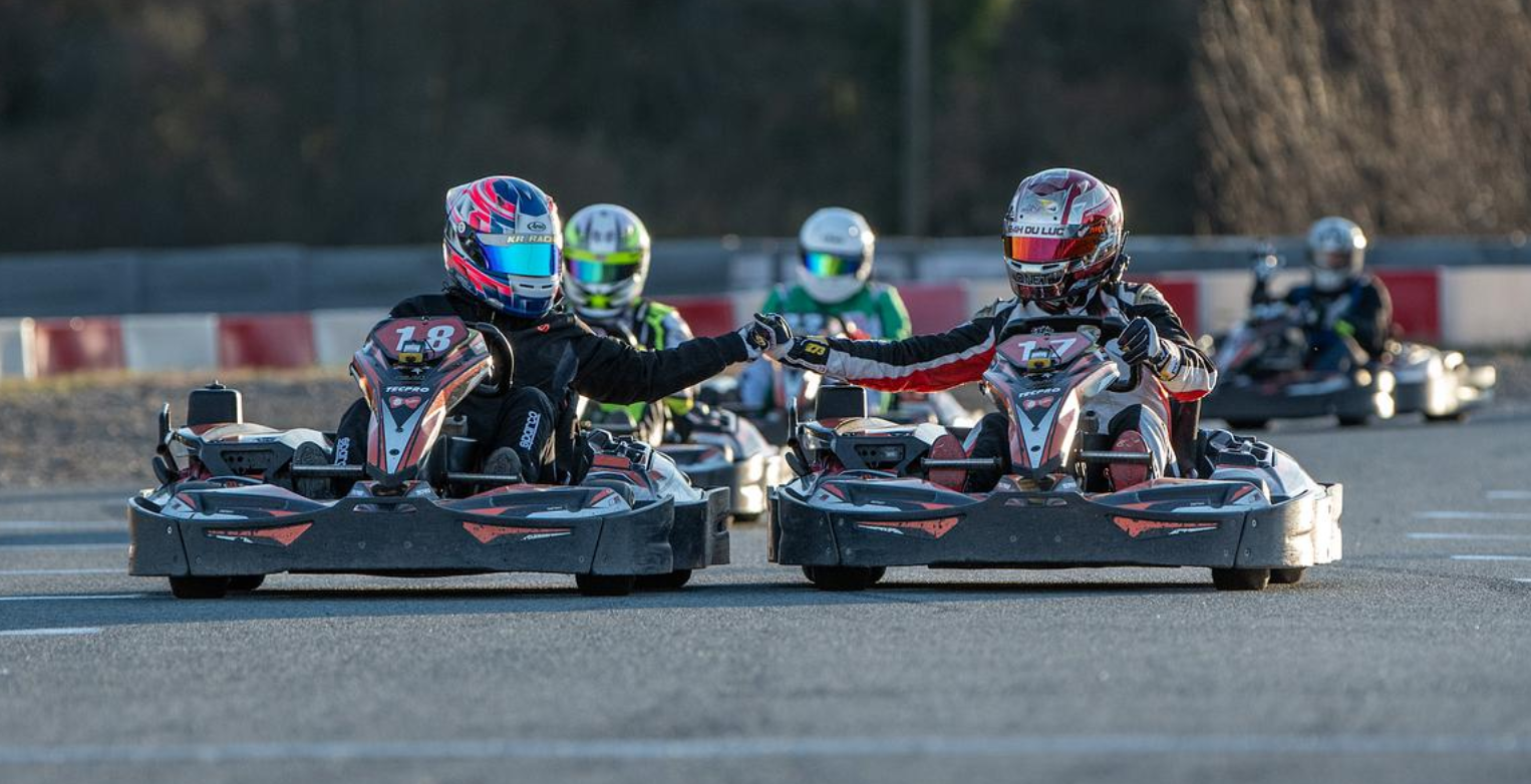 2026_amos_aix_louise_karting_06.png