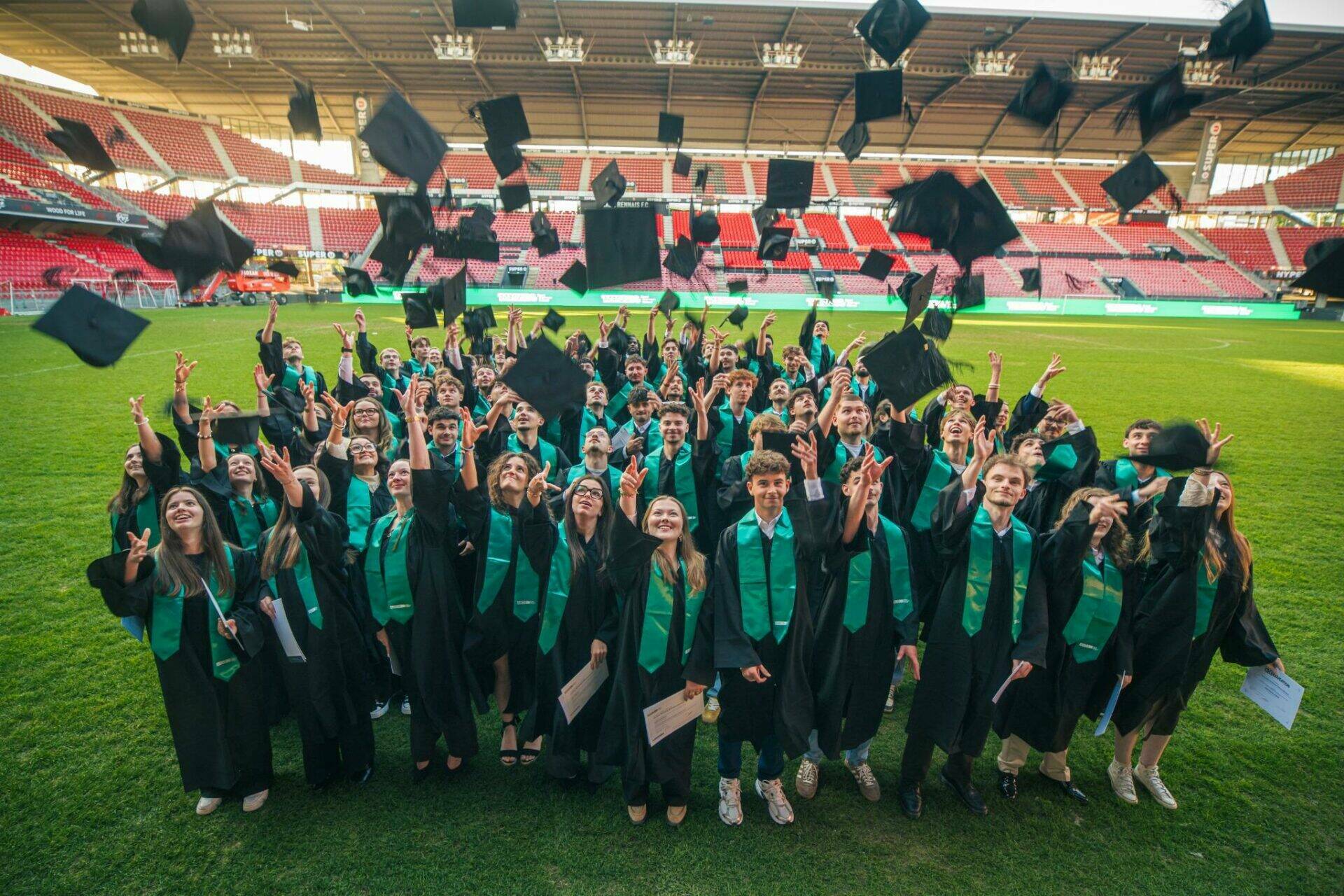 Cérémonie de remise des diplômes : 350 invités au Roazhon Park !