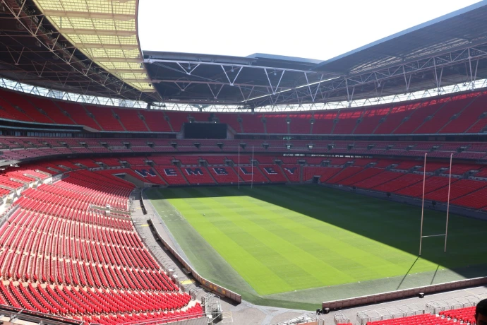 Stade de Wembley, destination des étudiants d'AMOS