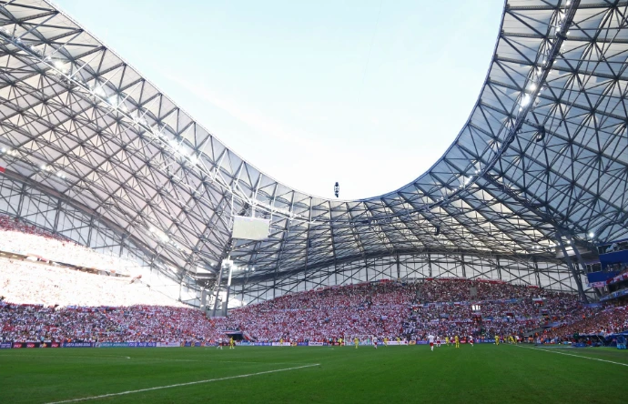 Stade Vélodrome de Marseille, ville du campus AMOS