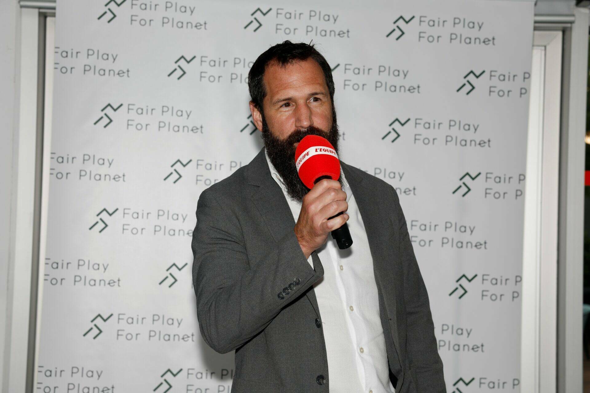 AMOS Fair Play For Planet