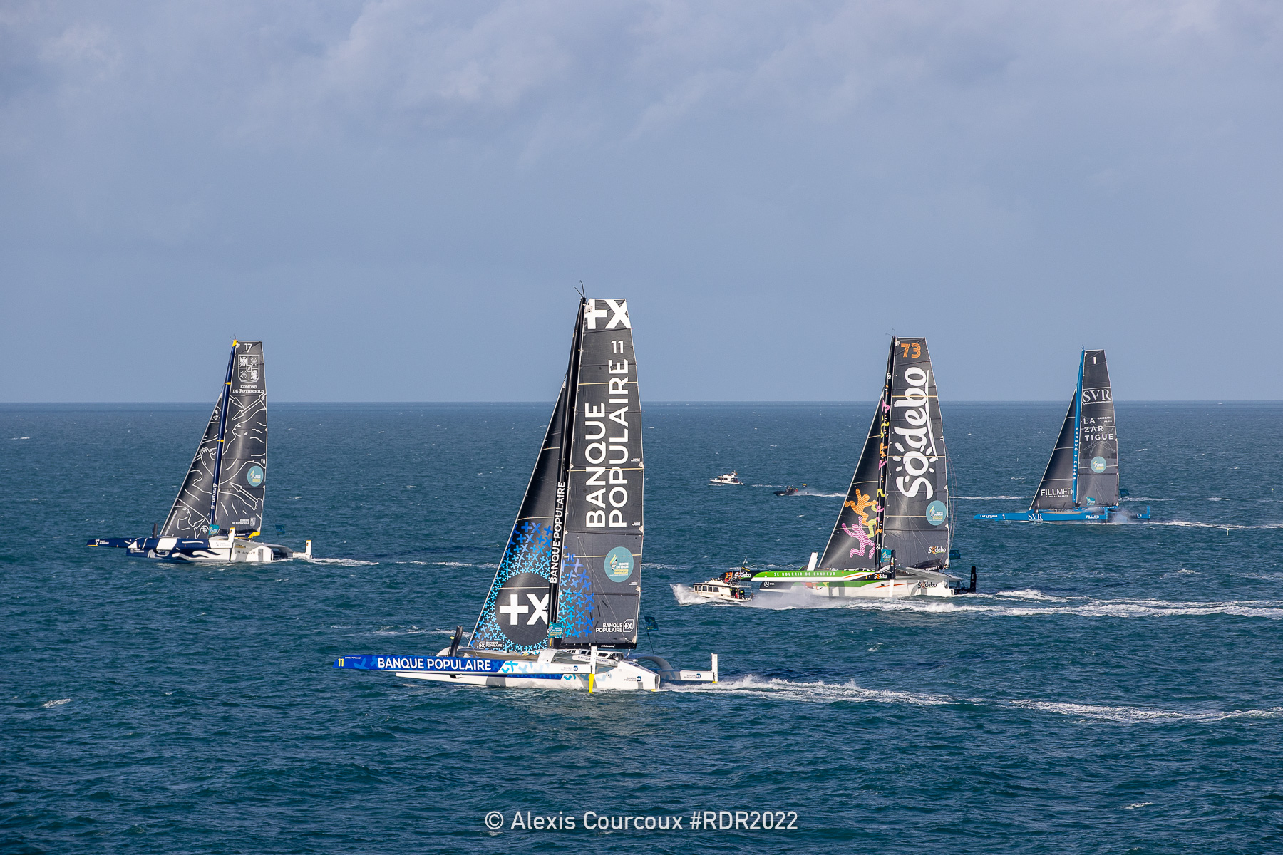Trimaran Banque Populaire au départ de la Route du Rhum