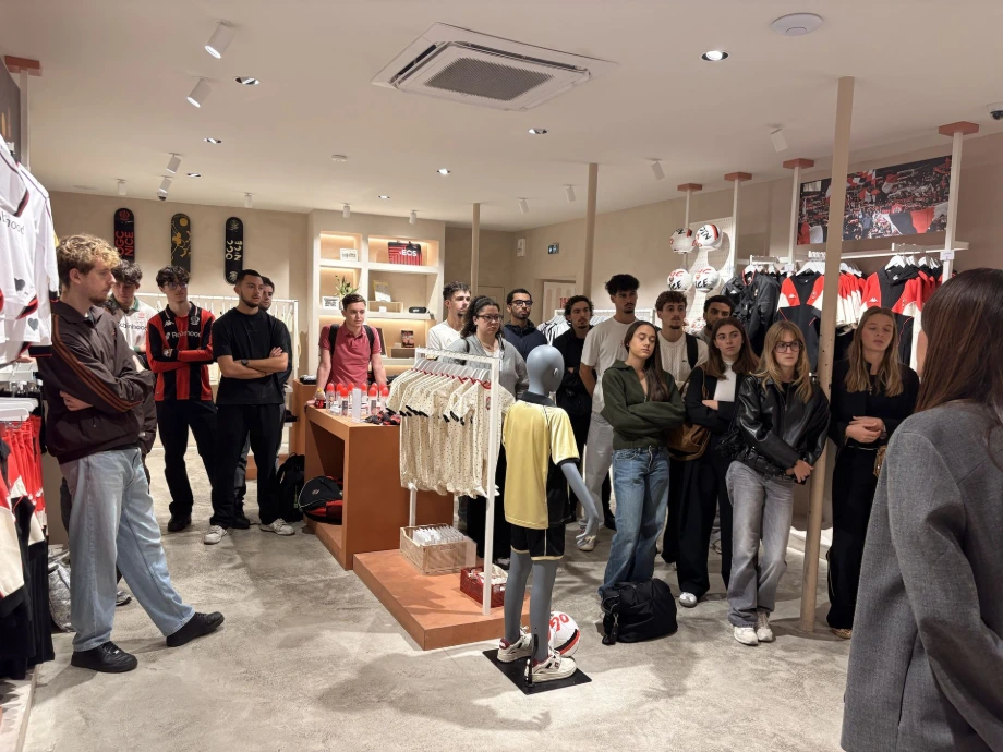 Visite Boutique - AMOS